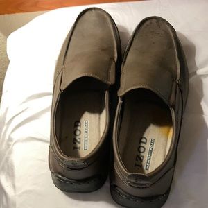 Men’s Izod shoes